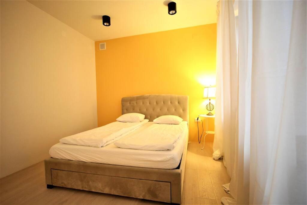 Lovely Two Bedroom In The Old Town Riga Eksteriør bilde